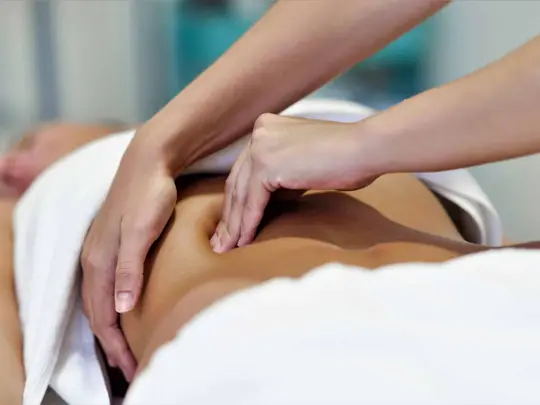 Masaje drenante abdominal