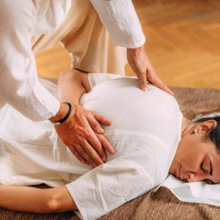 Masaje shiatsu - Wellness by Clínica Estética Manacor